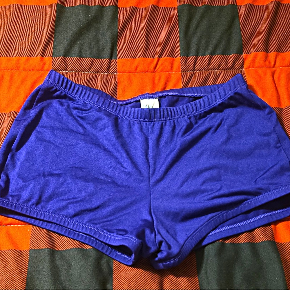 Varsity Spirit M Purple Cheerleading Boy Shorts Stretch Polyester Spandex